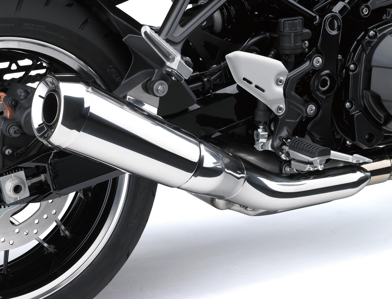 Kawasaki´s första avstämda avgassytem