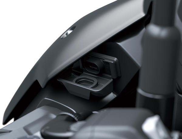 USB-C Uttag (Z650 S)